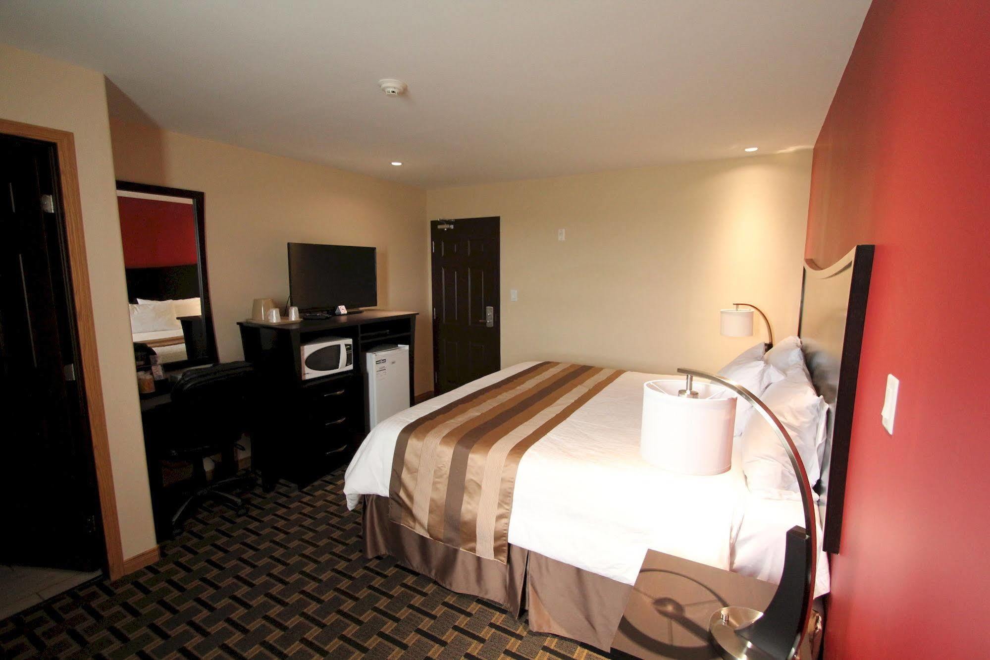 Masterson'S Motel Greater Napanee Ngoại thất bức ảnh